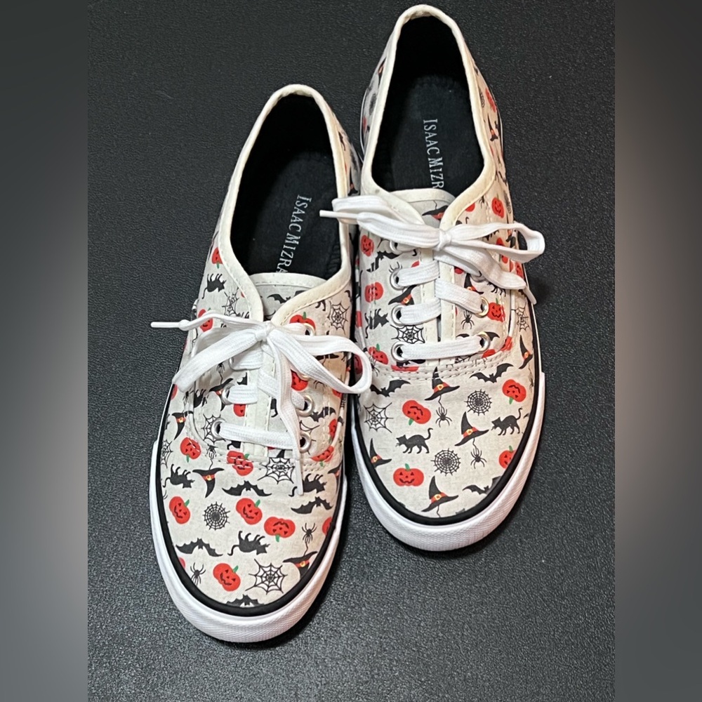Isaac Mizrahi Halloween Sneakers SZ 8